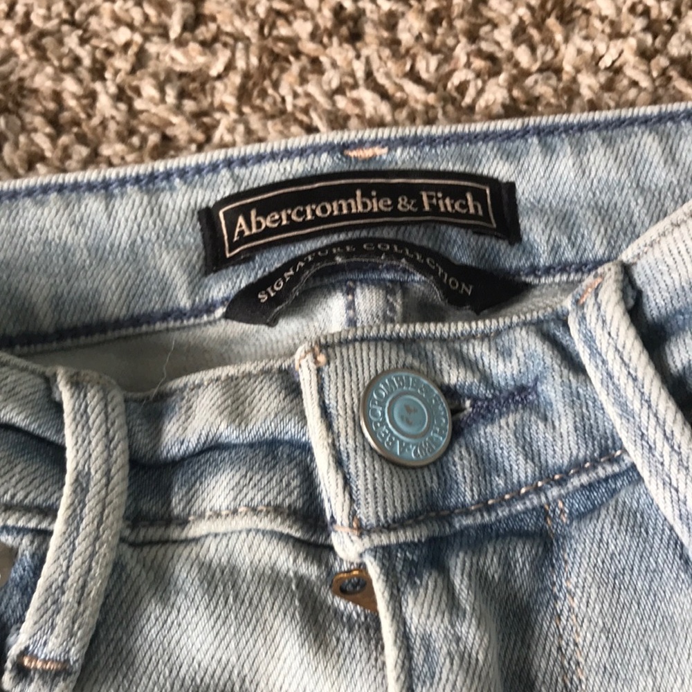 Abercrombie size 2 regular skinny jeans